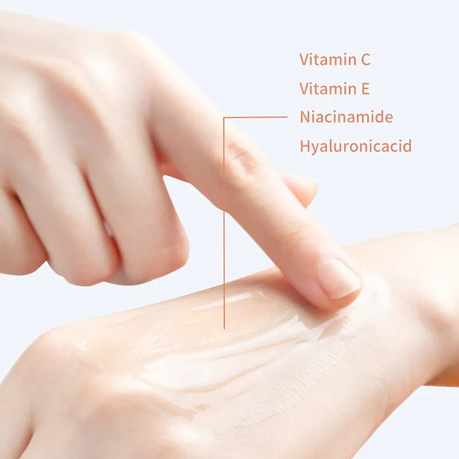 Kimsly Vitamin C, Vitamin E, Niacinamide & Hyaluronic Serum
